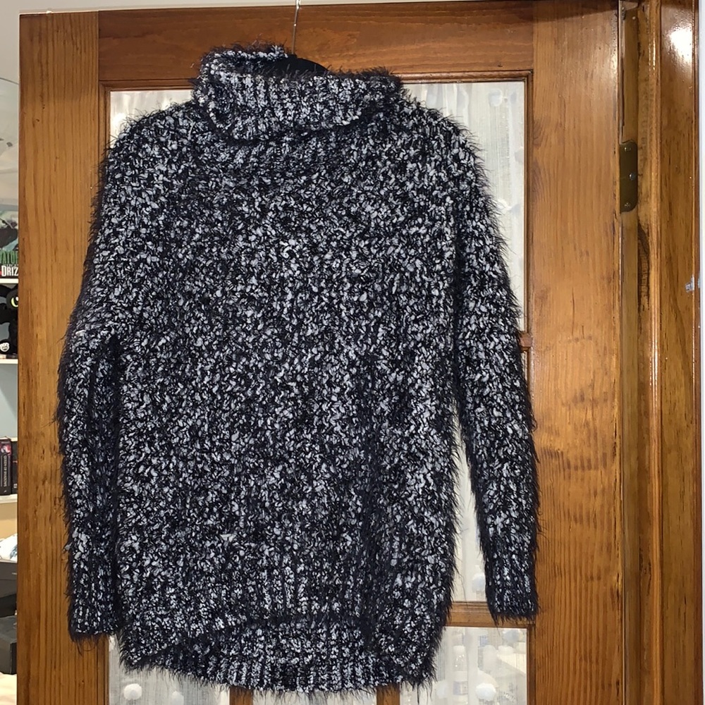Super fluffy oversized sweater